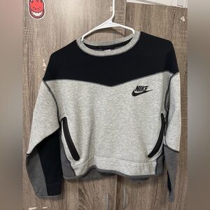Nike Tech Sweater Womens Medium